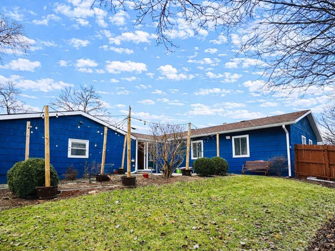 5508 S Stough St - Photo 3 of 32