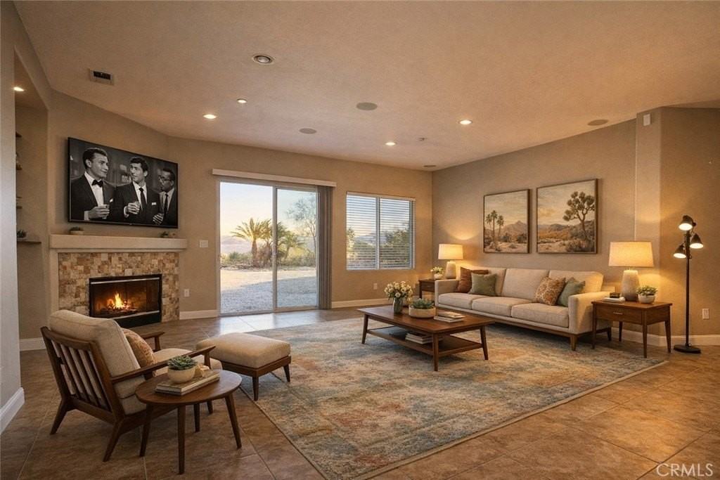 736 Summit Dr - Photo 2 of 21