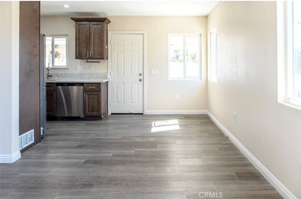 6781 Jacaranda Ave - Photo 5 of 22