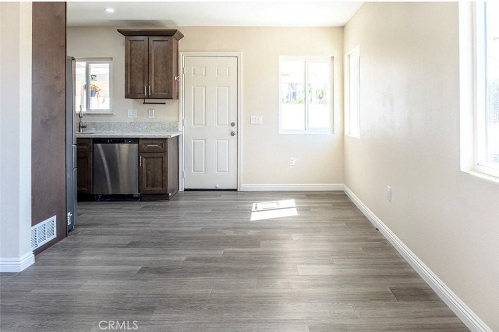 6781 Jacaranda Ave - Photo 7 of 22