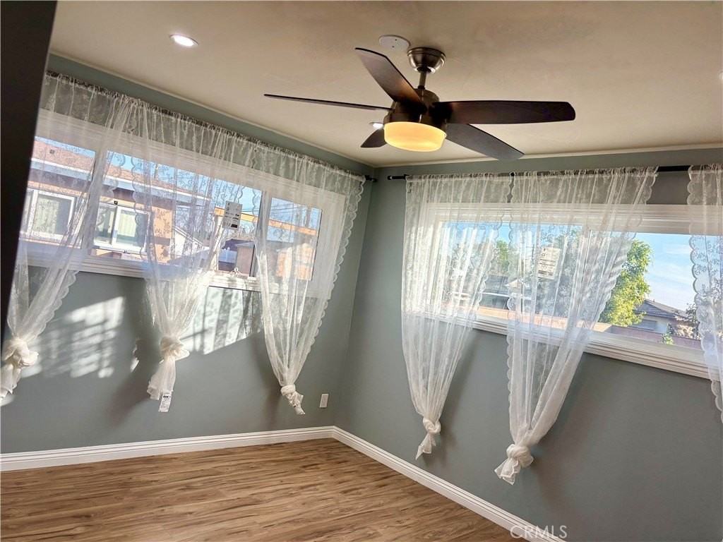 16014 Horace St - Photo 6 of 35