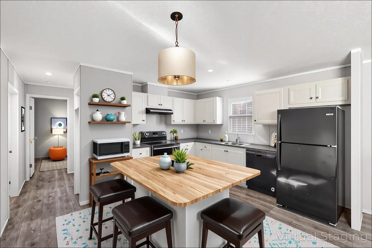 636 Ascot Cir E - Photo 2 of 23