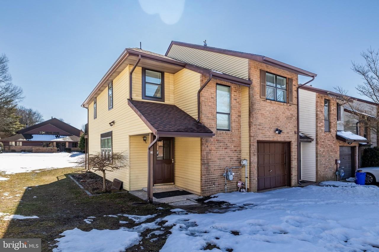 34 Lafayette Ln - Photo 3 of 29