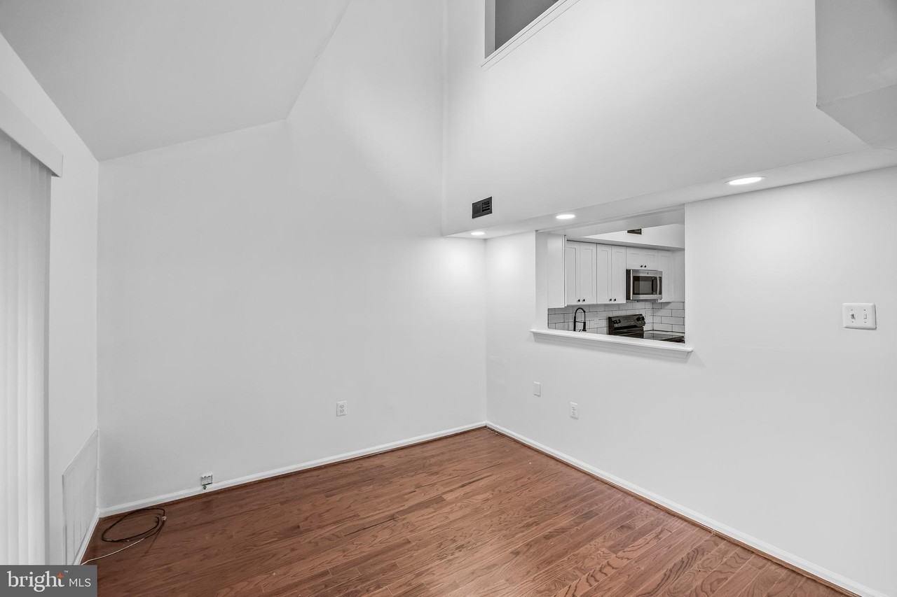 34 Lafayette Ln - Photo 7 of 29