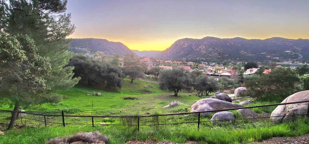 434 Summerhill Court - Photo 6 of 17