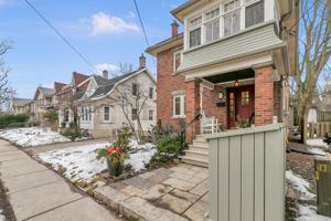 featured image of Glasgow St N & Liverpool St #Upper