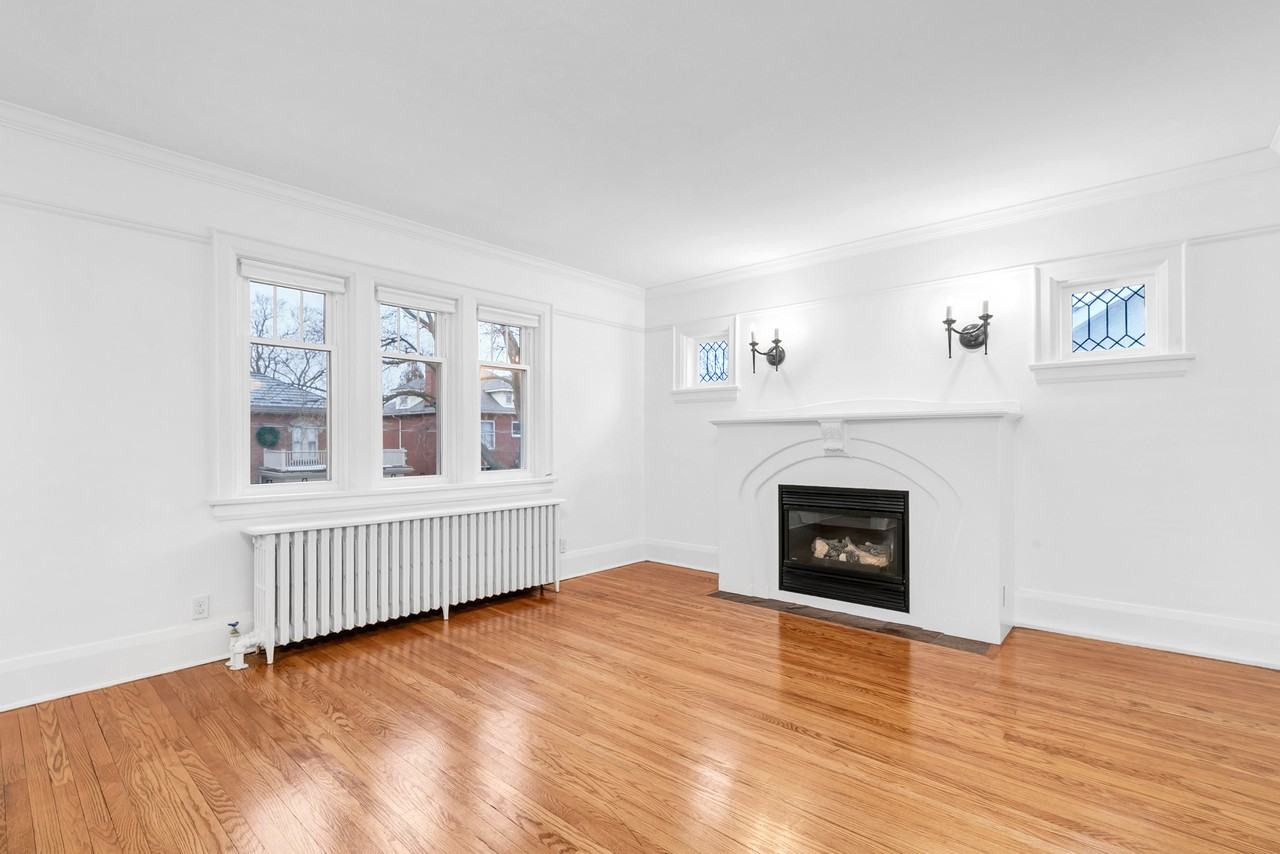 Glasgow St N & Liverpool St - Photo 6 of 33