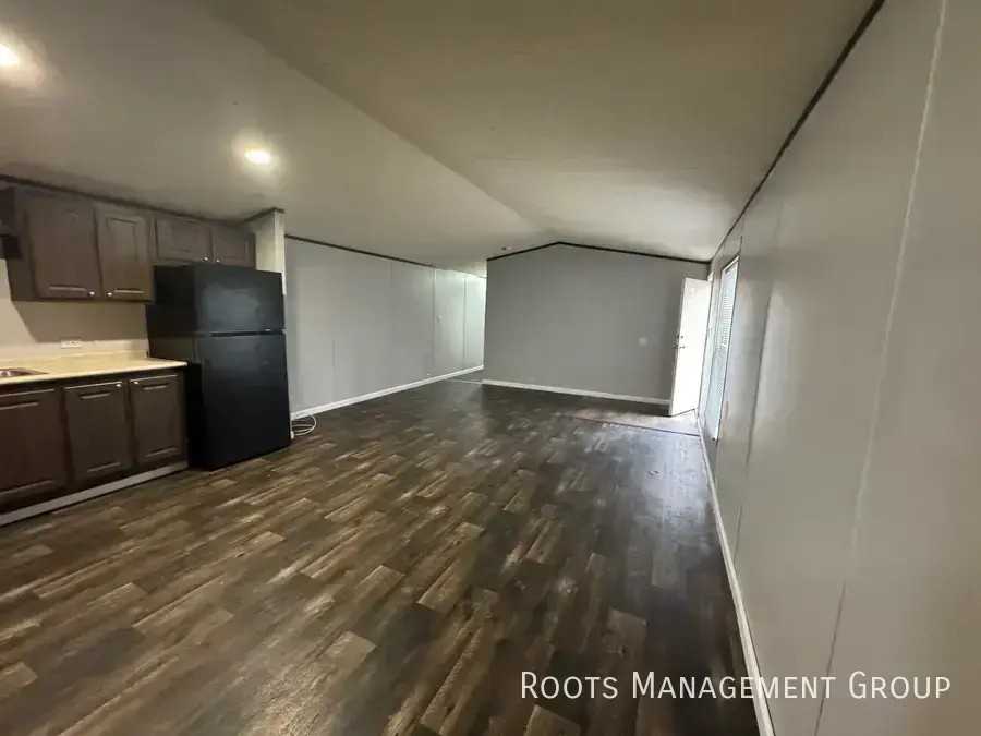 1325 N Franklin St #239 - Photo 4 of 25