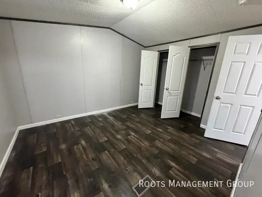 1325 N Franklin St #239 - Photo 7 of 25