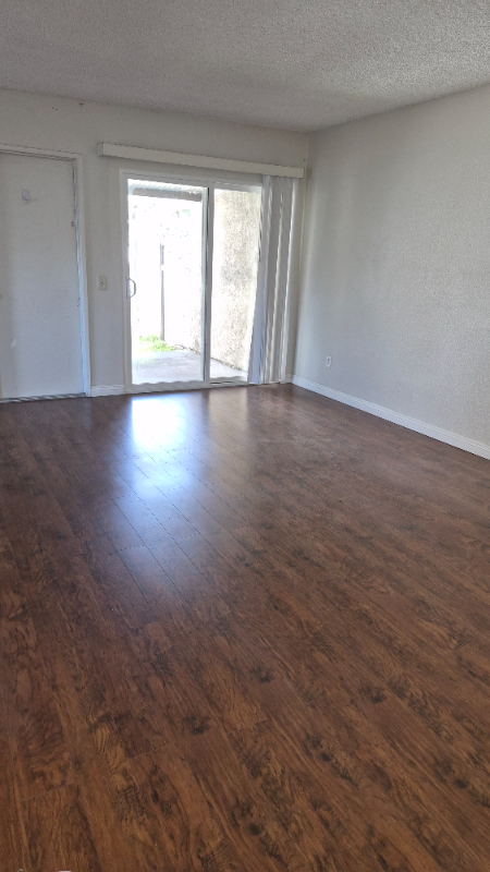 1856 E 5th St #B - Photo 6 of 17