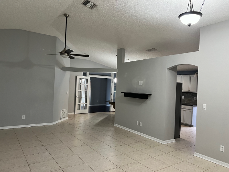 1207 Auburn Lakes Dr - Photo 3 of 12