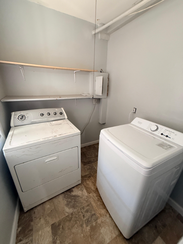 105 Buckeye Cir - Photo 4 of 20