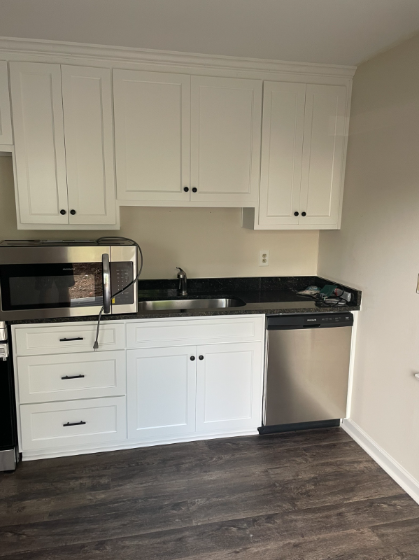 102 Raleigh St - Photo 2 of 13