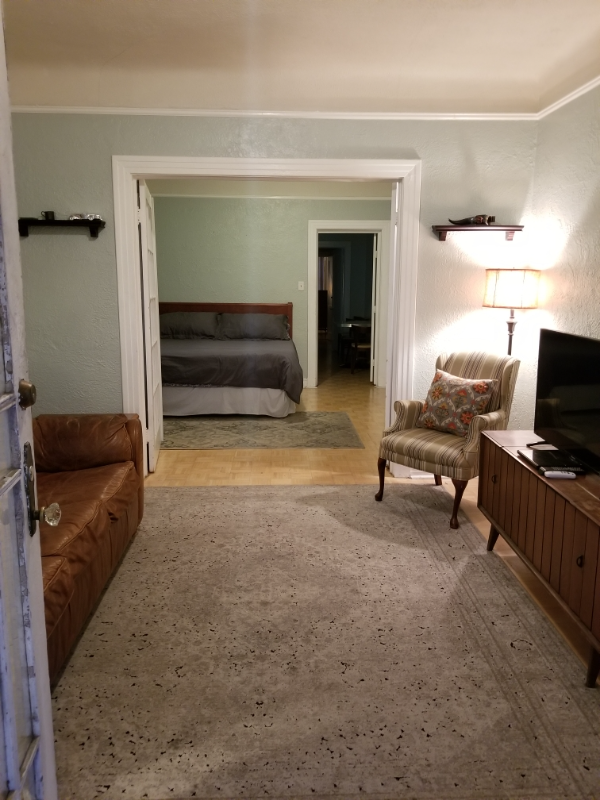 1520 Arts St - Photo 3 of 10