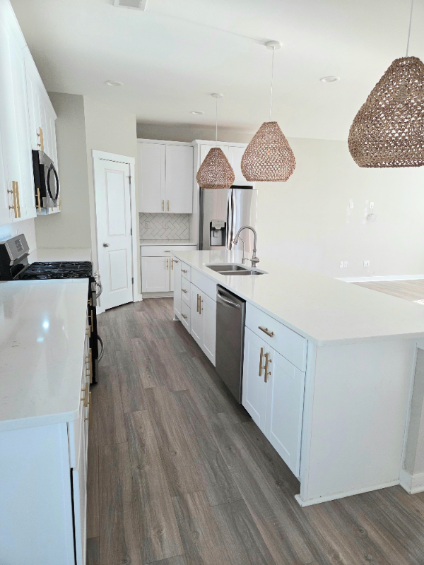 111 Cranford Dr - Photo 4 of 16