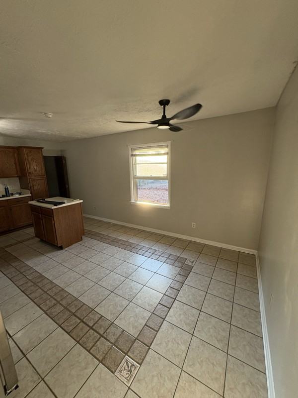 3301 Rhodhiss Ct - Photo 7 of 23