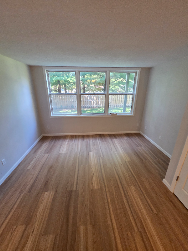 1349 Main St #202 - Photo 2 of 9