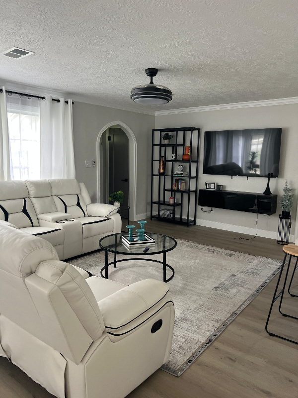 3449 W Parkway St - Photo 5 of 20