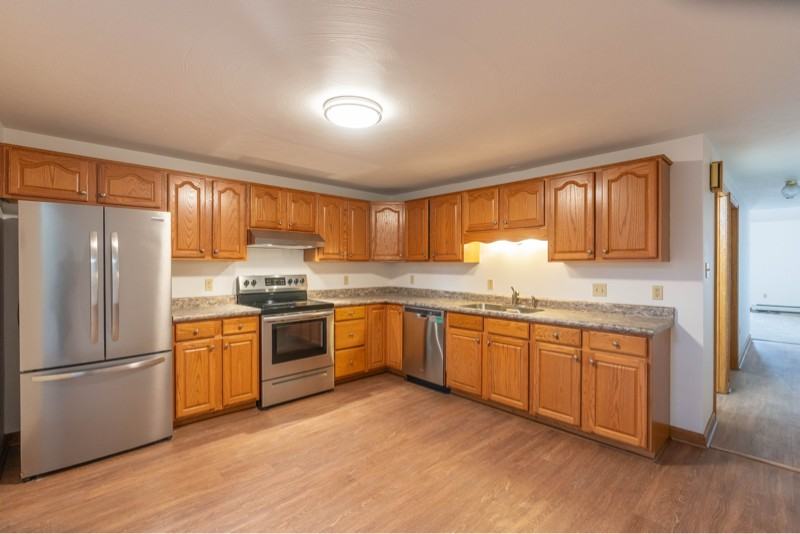 120 N West St #11 - Photo 3 of 13