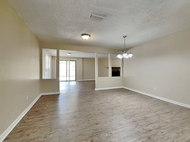 11502 Americana Ln - Photo 3 of 17