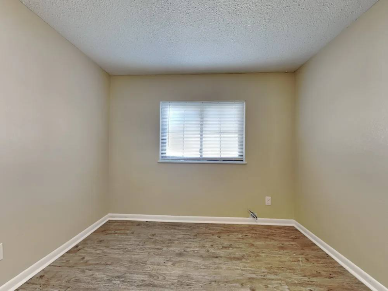 11502 Americana Ln - Photo 7 of 17