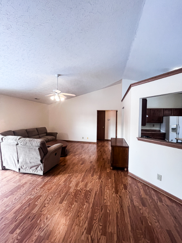 3202 Bowfield Way - Photo 7 of 24