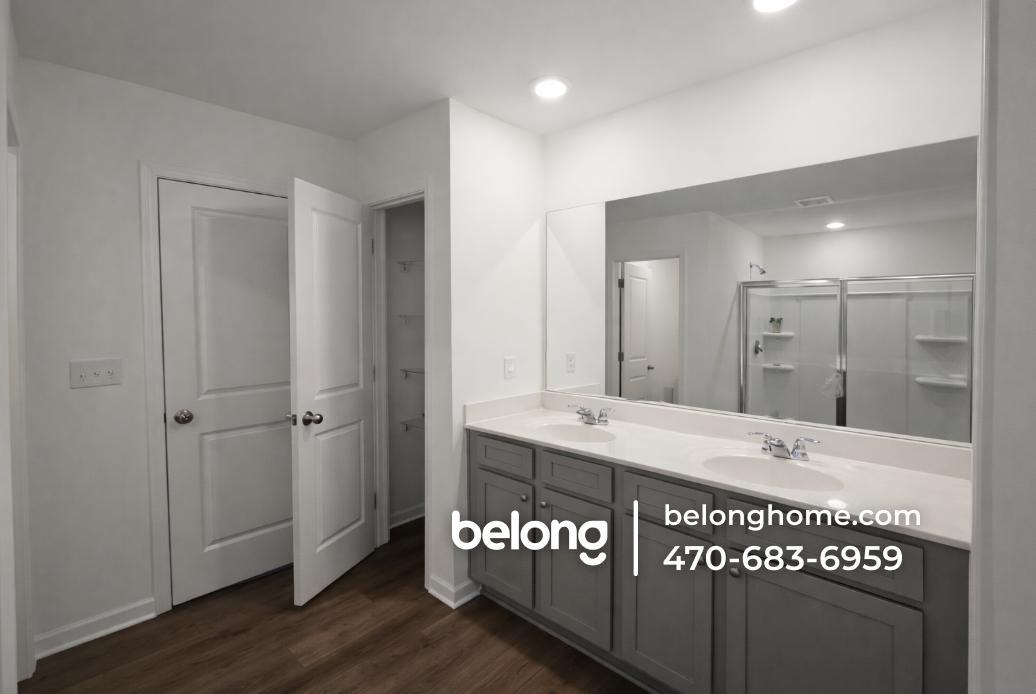 2468 Lennox Rd Se - Photo 2 of 6