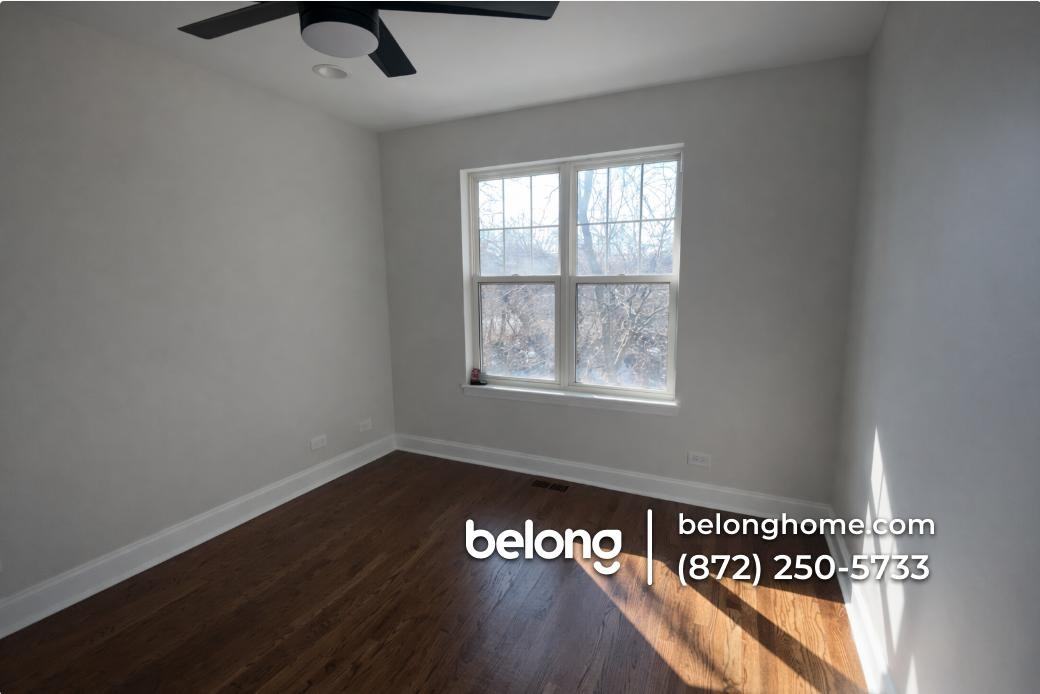 4922 S Cornell Ave #X - Photo 6 of 11