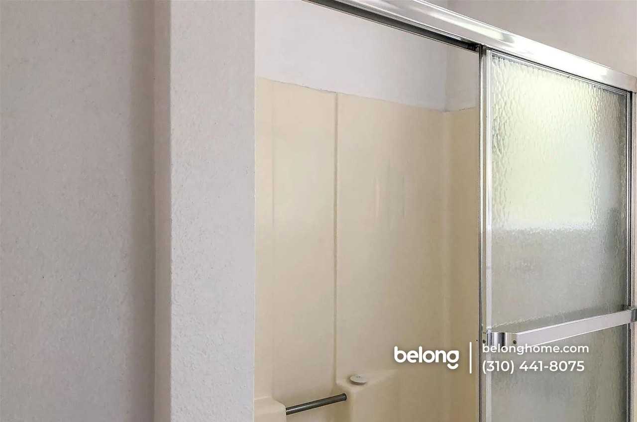 2240 India St - Photo 4 of 12