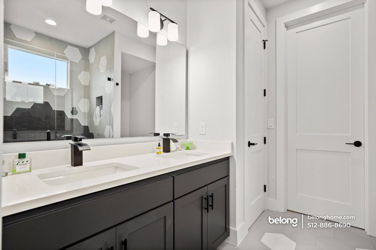 5104 Heflin Ln #2 - Photo 6 of 30