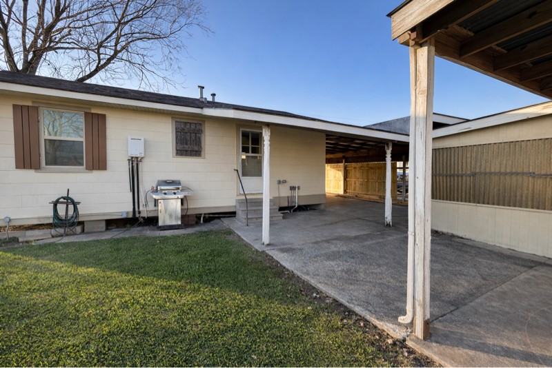 375 Waverly Rd - Photo 3 of 8