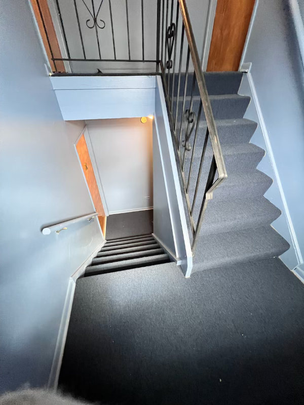 8027 S Exchange Ave - Photo 3 of 22