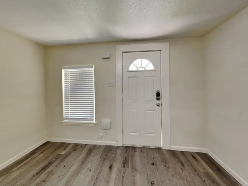 5708 Kilpatrick Ave - Photo 2 of 16