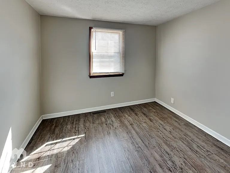 545 Pickerington Hills Dr - Photo 7 of 13