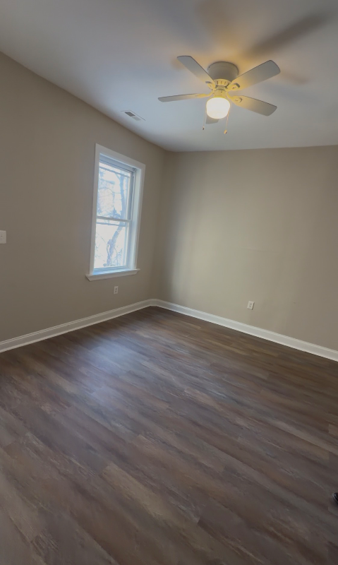 1005 Edmondson Ave #2 - Photo 2 of 9