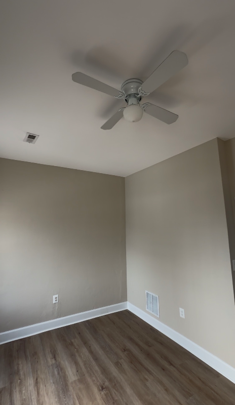 1005 Edmondson Ave #2 - Photo 4 of 9