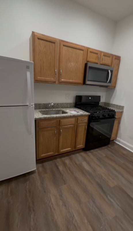 1005 Edmondson Ave #2 - Photo 7 of 9