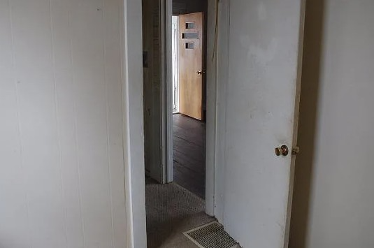 915 Stocker Ave - Photo 4 of 7