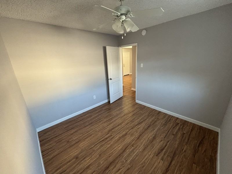 2010 Blossom Ln - Photo 6 of 7