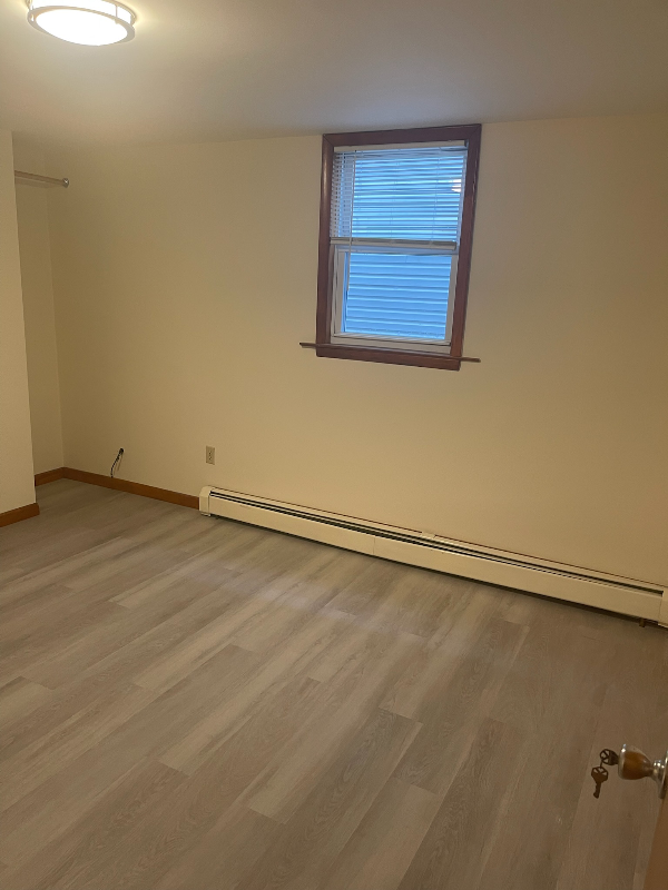 312 Cross St #FL1 - Photo 4 of 11