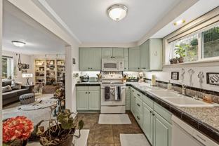 1109 S Walnut St #5 - Photo 1 of 1