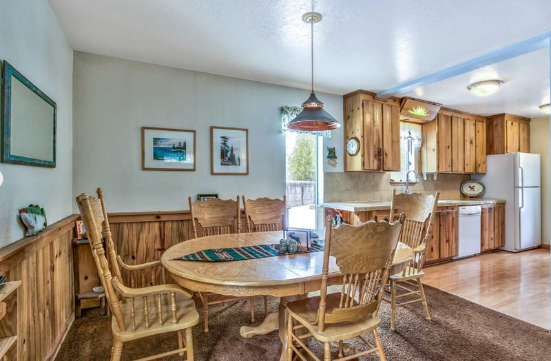 11540 Deerfield Dr - Photo 6 of 8