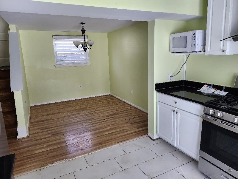 3627 Forestdale Ave - Photo 6 of 20