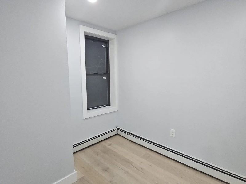 325 Avenue E #3 - Photo 7 of 7