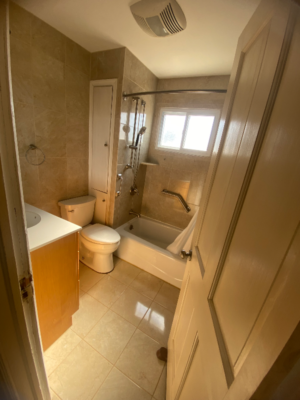 118 Dudley St - Photo 6 of 10