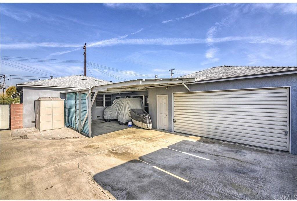 10006 Lindale St - Photo 3 of 19