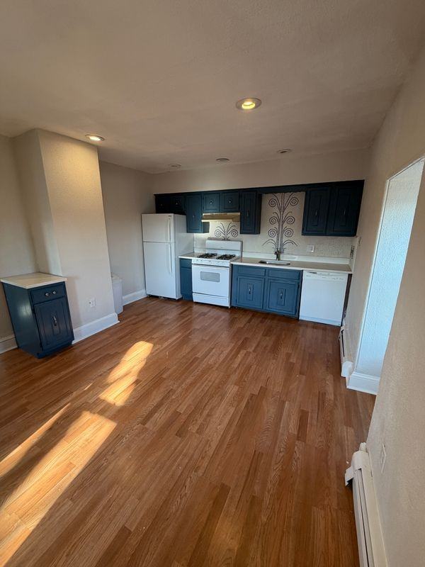 1209 Lincoln Ave ##3 - Photo 2 of 9