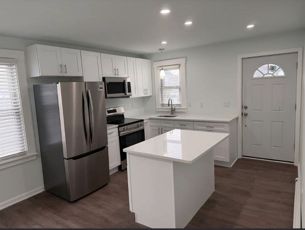 114 Hemingway Ave - Photo 4 of 10