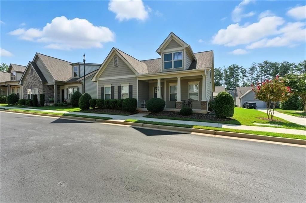 3047 Patriot Sq Sw - Photo 3 of 36