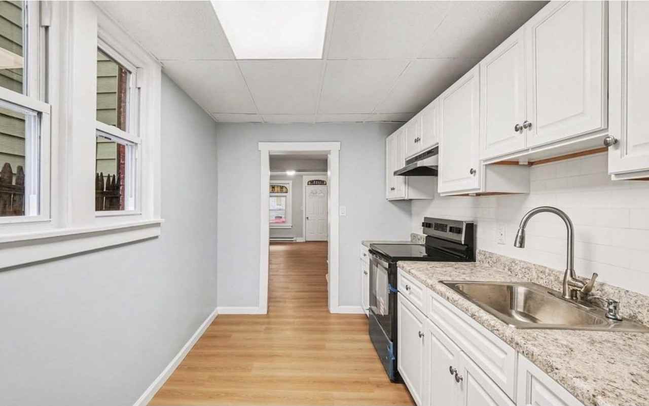 1155 Cotton St - Photo 7 of 9